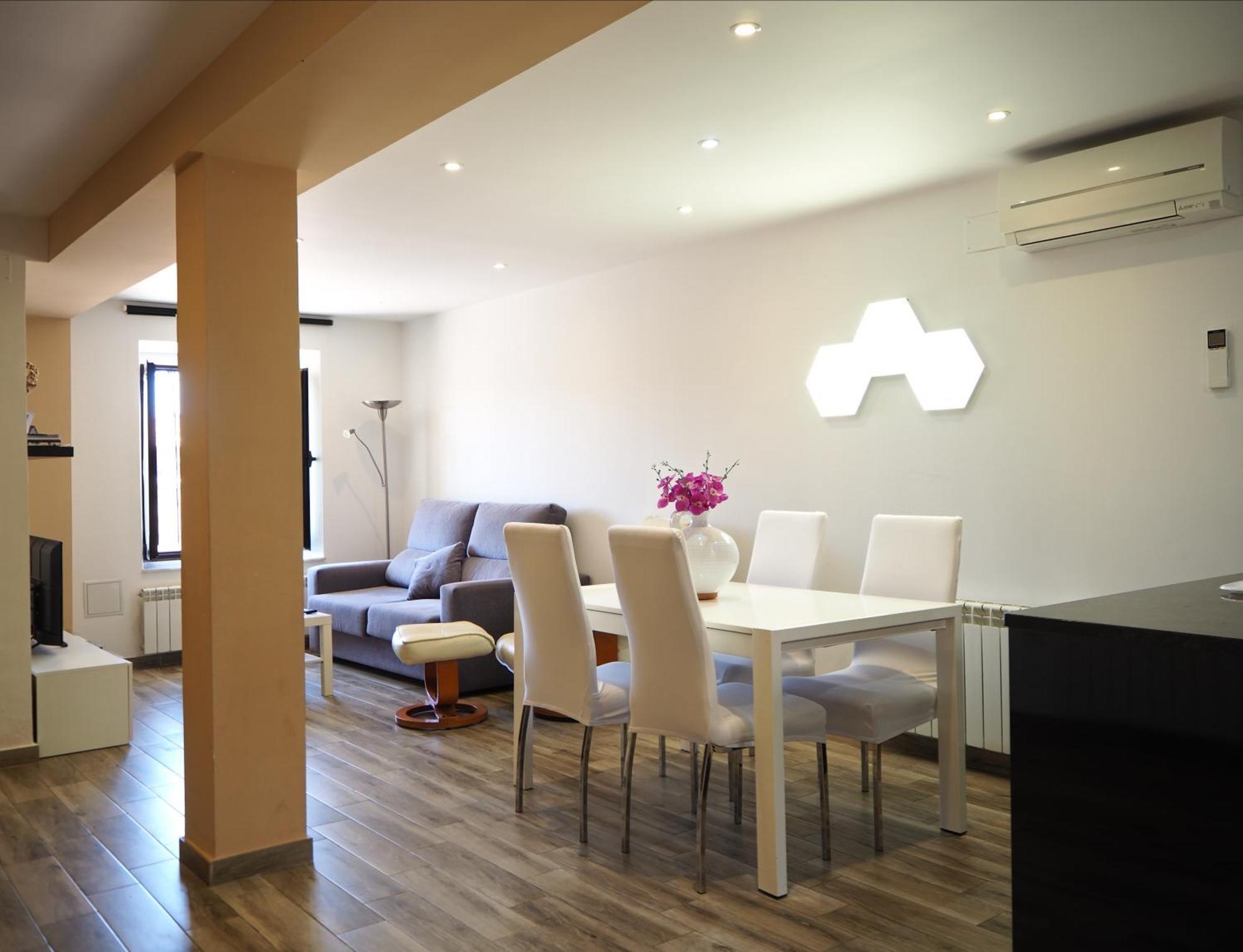 Apartamentos La Muralla 사모라 외부 사진