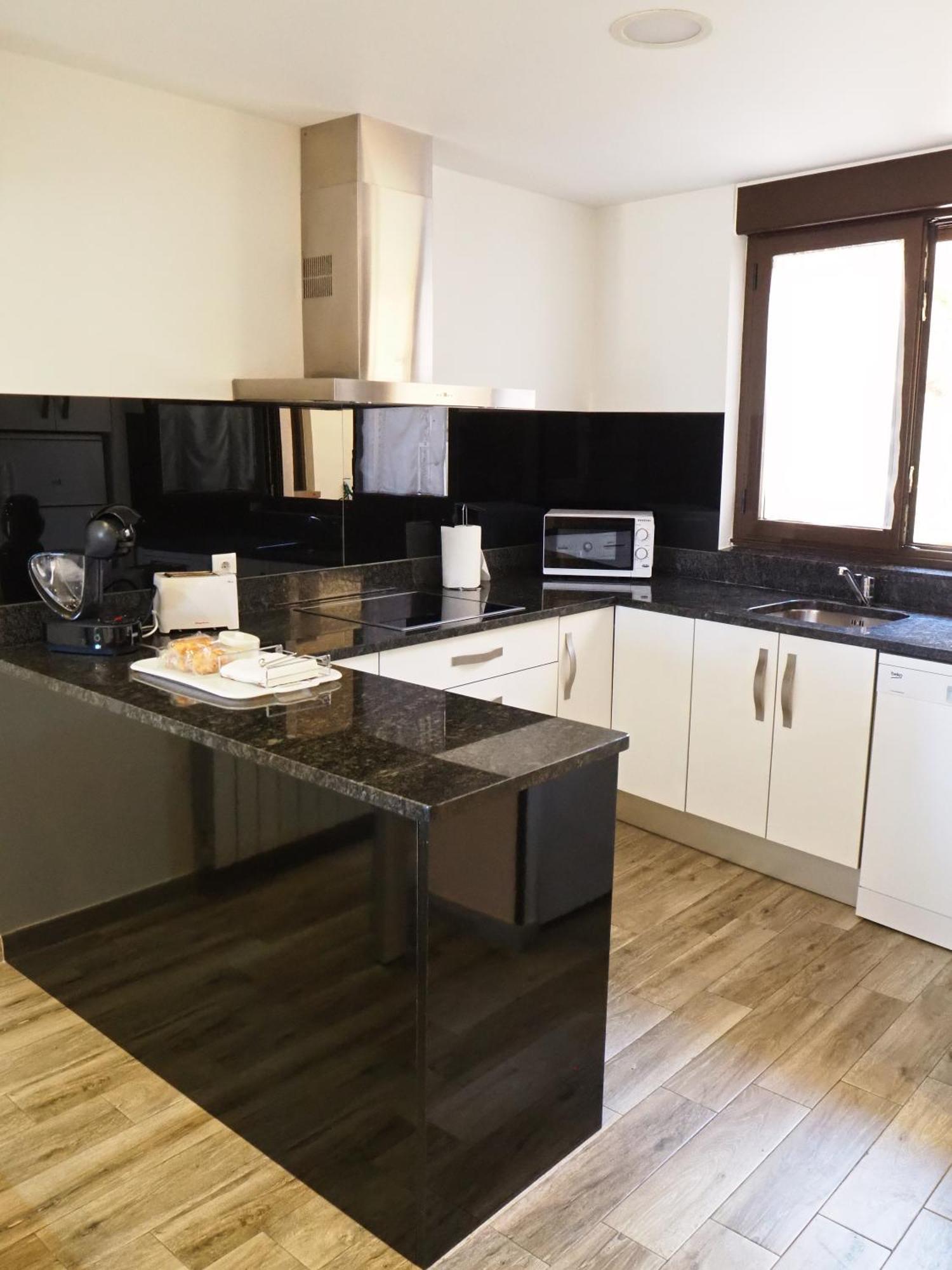 Apartamentos La Muralla 사모라 외부 사진