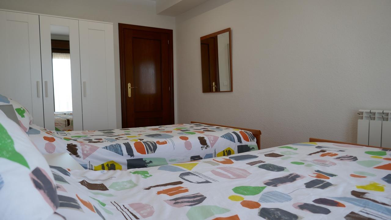 Apartamentos La Muralla 사모라 외부 사진