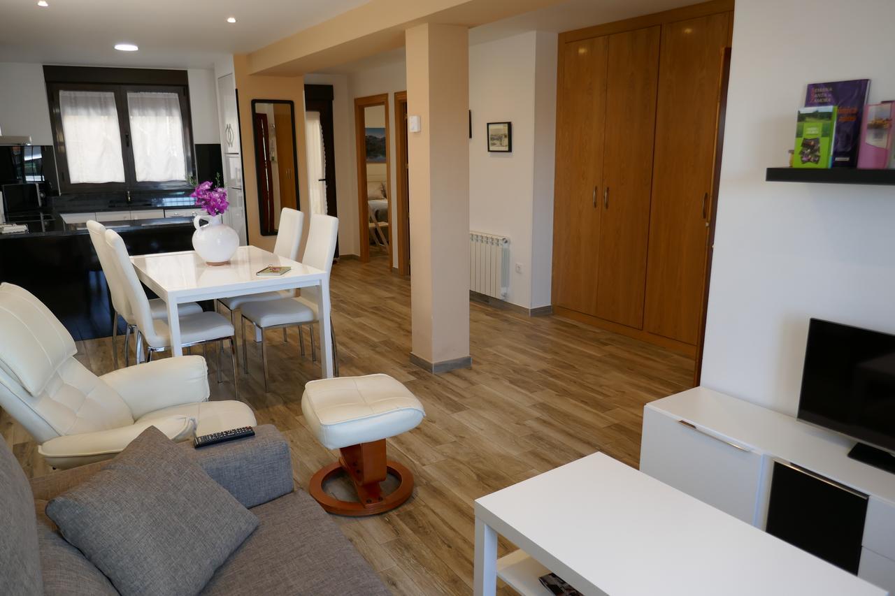 Apartamentos La Muralla 사모라 외부 사진