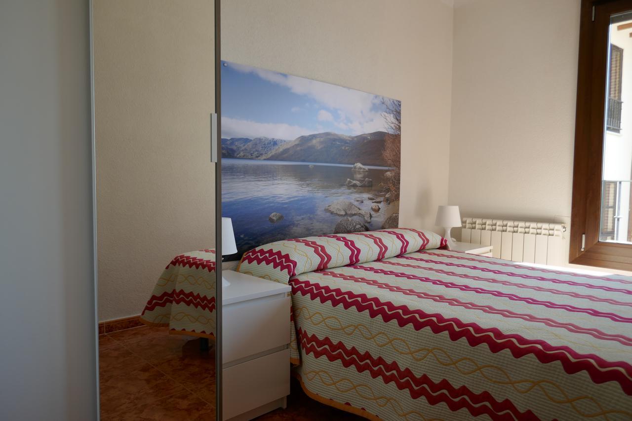 Apartamentos La Muralla 사모라 외부 사진