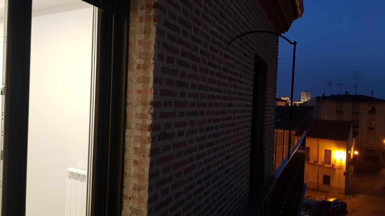 Apartamentos La Muralla 사모라 외부 사진